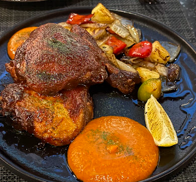 7107 Restaurant signature dishes Scallop Shrimp With Linguine
Pork Tomahawk Cutlet
Spicy Jamaica Chicken
